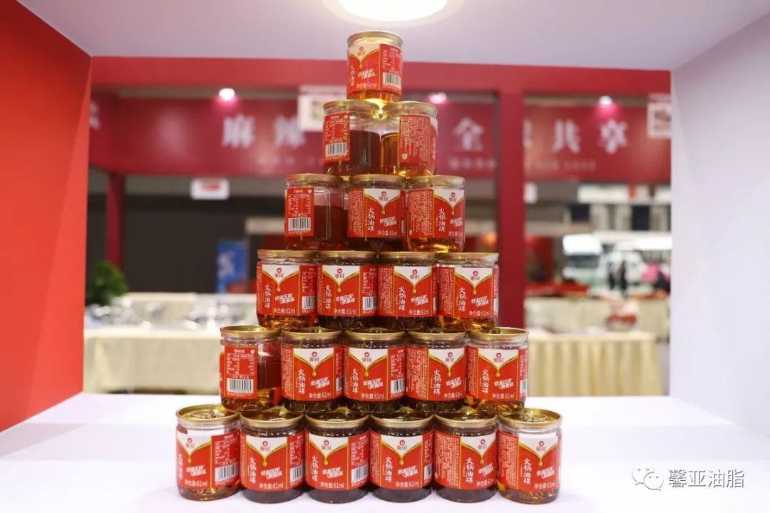 馨田驚艷亮相中國重慶餐飲連鎖加盟/食材博覽會（2019），受到各界領(lǐng)導(dǎo)蒞臨參觀(圖11)