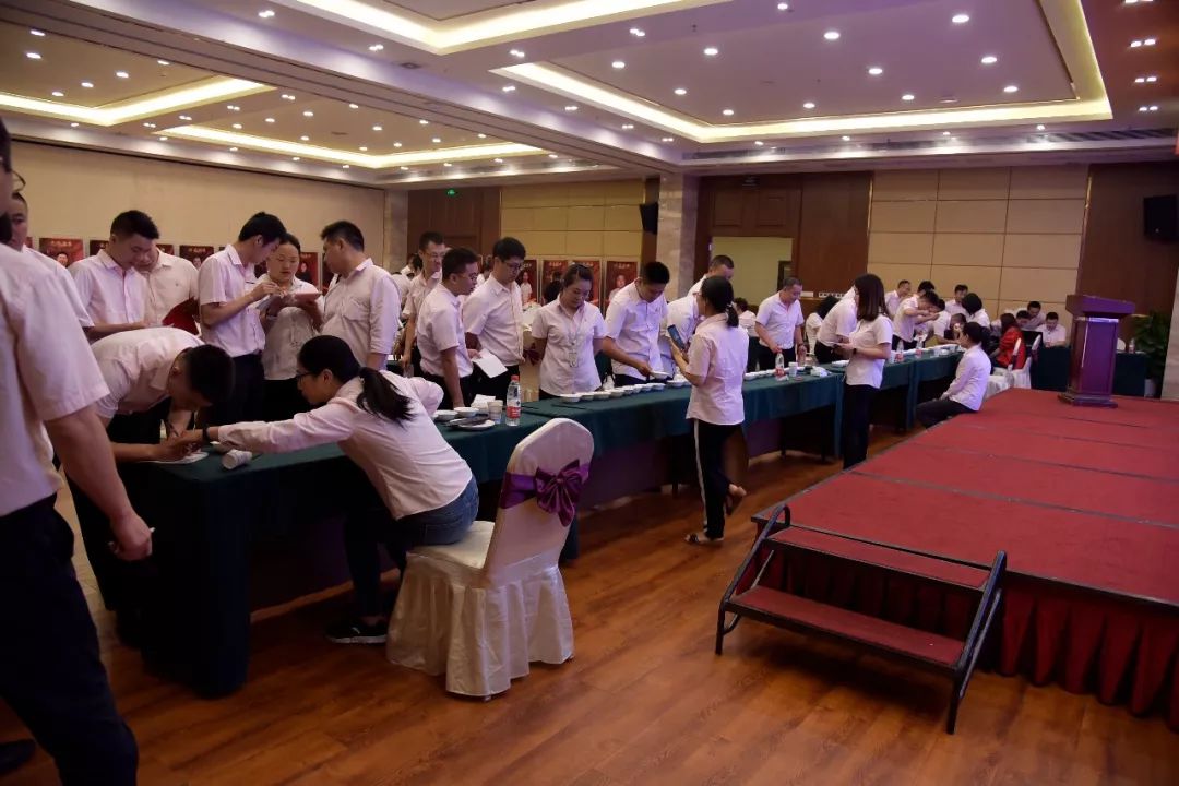 馨田? 2019年Q2市場行銷季度大會（經(jīng)風(fēng)雨，見彩虹）(圖12)